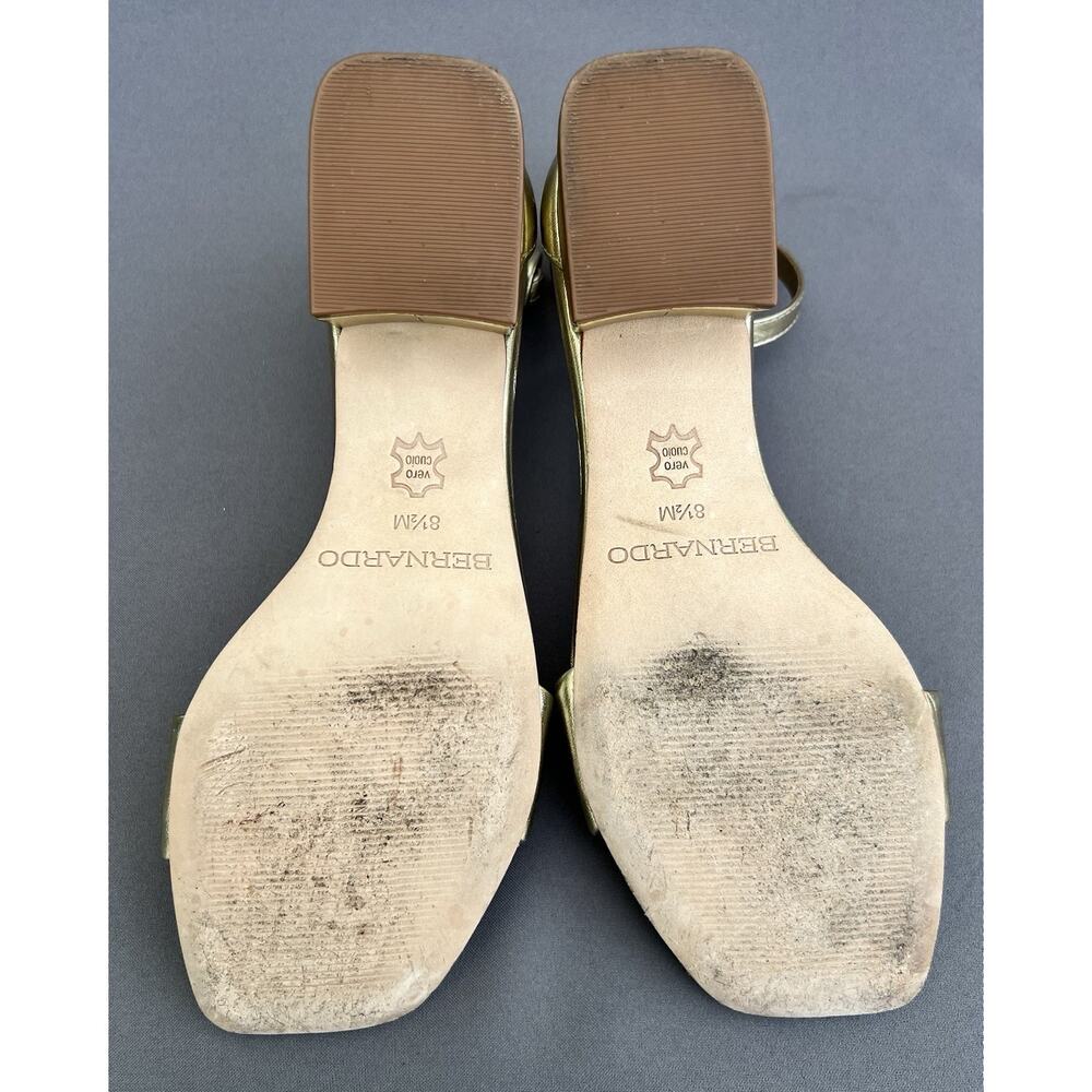 BERNARDO Jalena Low Heel Sandal Champagne Antique Calf Women's Size 8.5 US - Picture 8 of 13